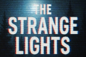 诡异之光/The Strange Lights